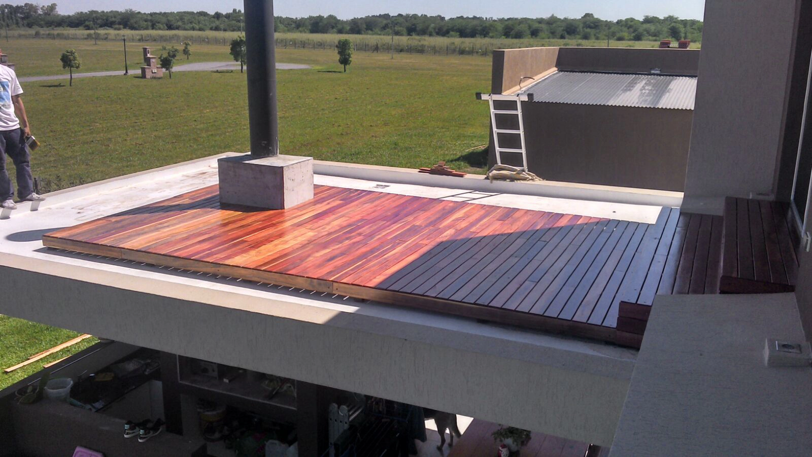 Terraza con Deck de Kurupay
